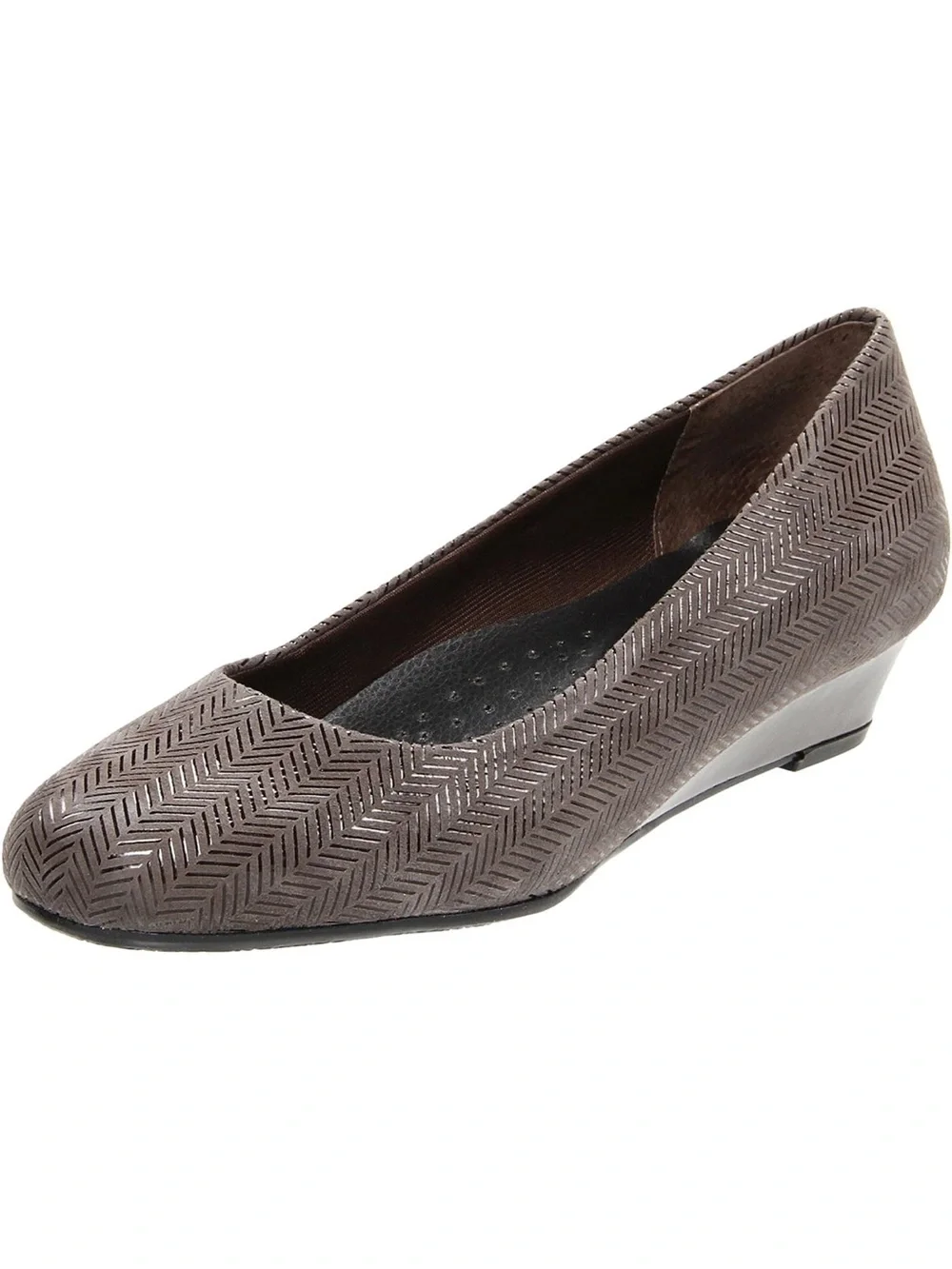Trotters Women’s Taupe Wedge Ballet Flats
